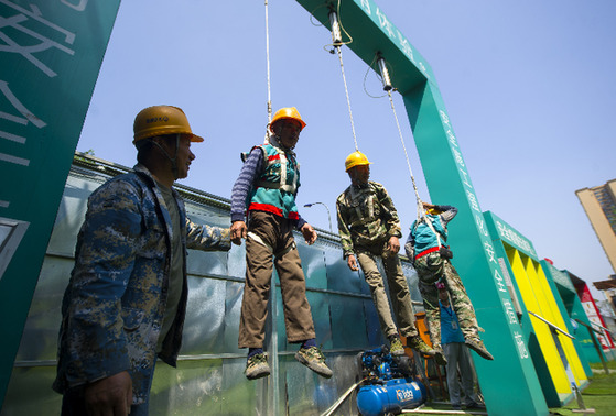 1493081915808567.jpg 001f29037b971a67975b04.jpg