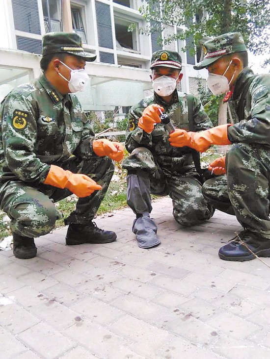 1440052625120420.jpg 7845c41ea216173f822410.jpg