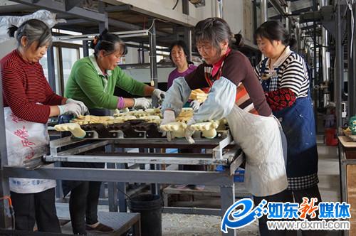 1477874079133867.jpg 1477615920_12095300.jpg